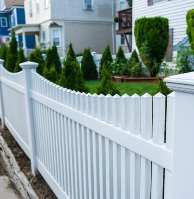 white-picket-fence-residential-neighborhood-houses-2024-10-17-14-40-36-utc white-picket-fence-residential-neighborhood-houses-2024-10-17-14-40-36-utc